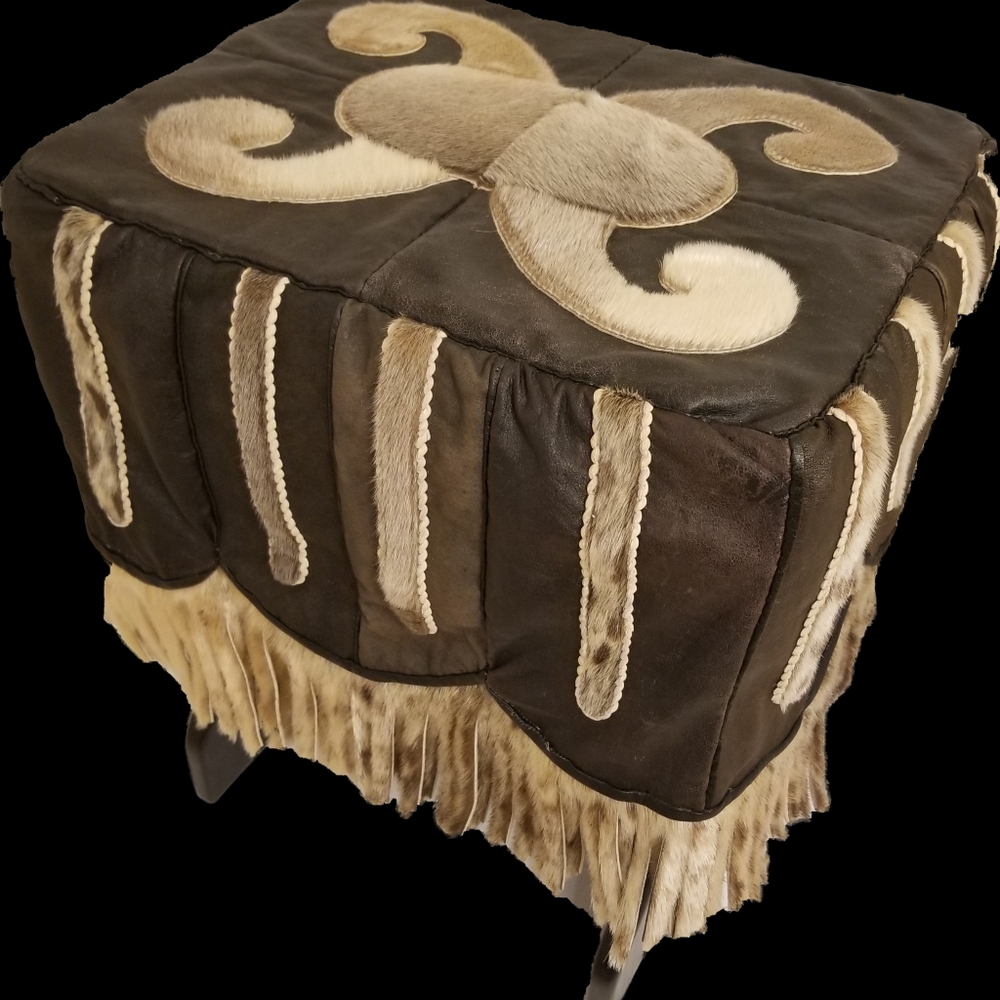 🔻REDUCED❣ Alaska Native Indigenous Art Fur Leather Footstool Cover Authentic❣